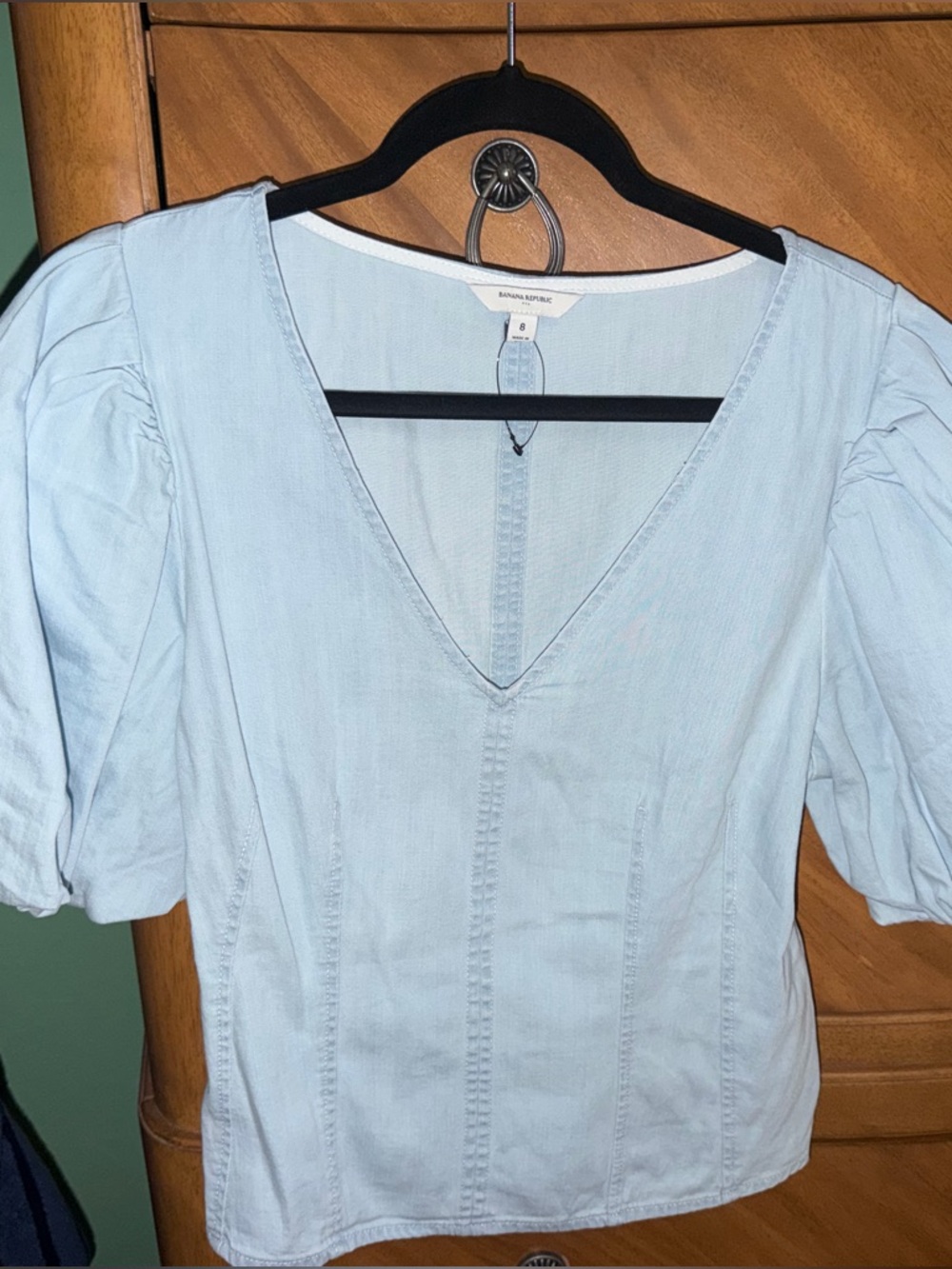 Banana Republic Pale Blue V-Neck Puff Sleeve Blouse